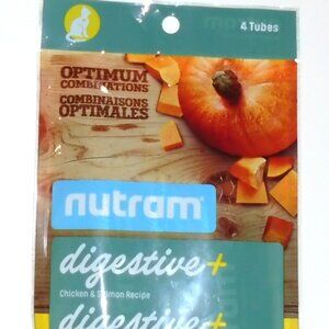 Cat Treat Tubes *17 Packs / 68 Lickable Tubes*